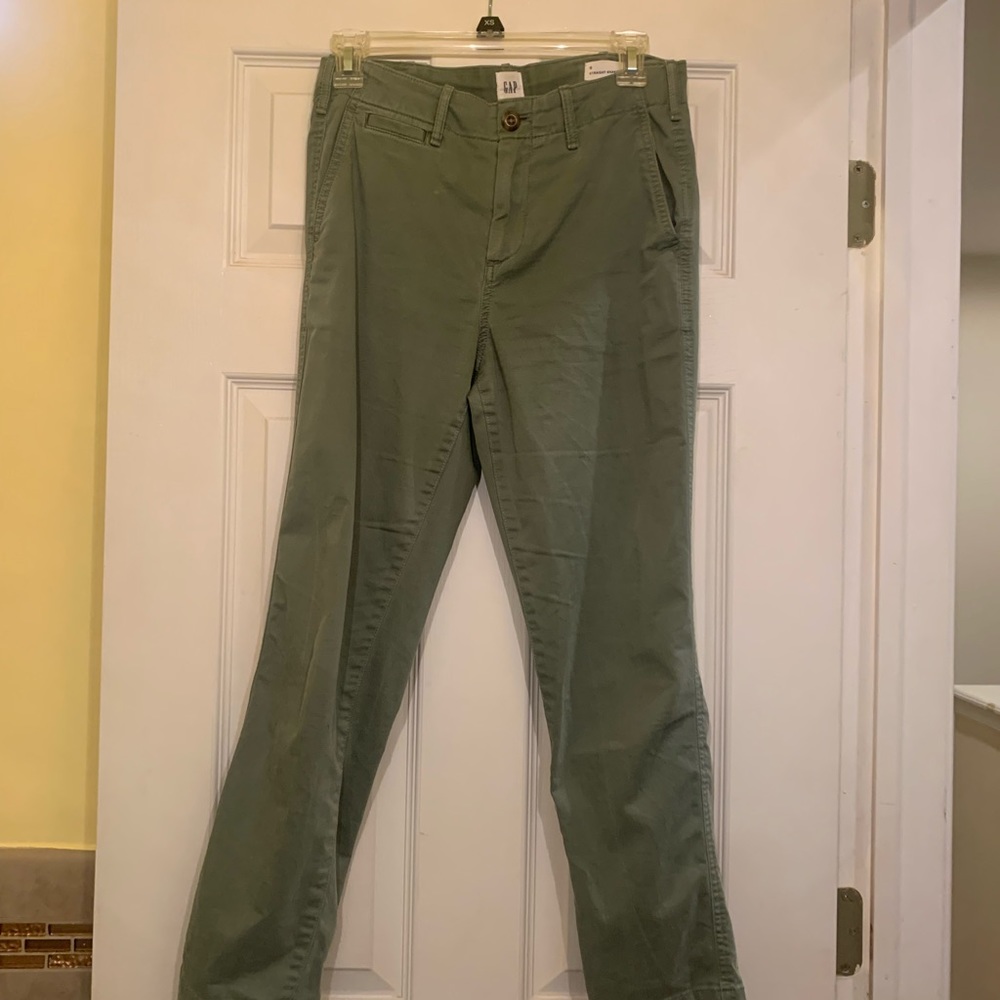 Gap green straight khaki pants